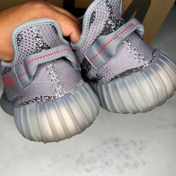 Adidas Yeezy Boost V2 Beluga 2.0 - Size 11.5 main image 6